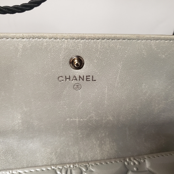 Chanel Wallet - Picture 9 of 16